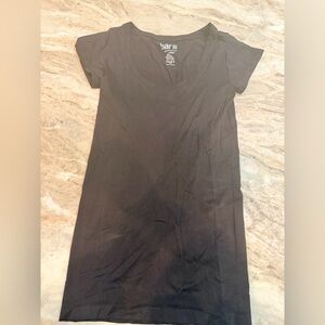 Bar III Black V Neck Stretch Tunic Top M/L Nylon Spandex Minimalist Basic